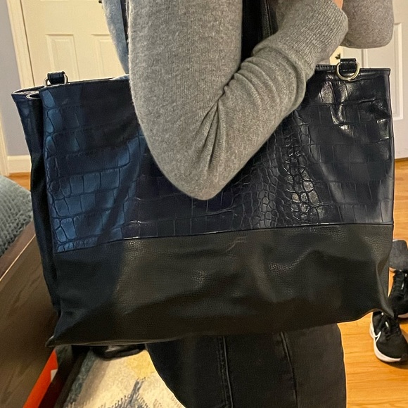 Navy and Black Leather French Connection Tote - Picture 6 of 6